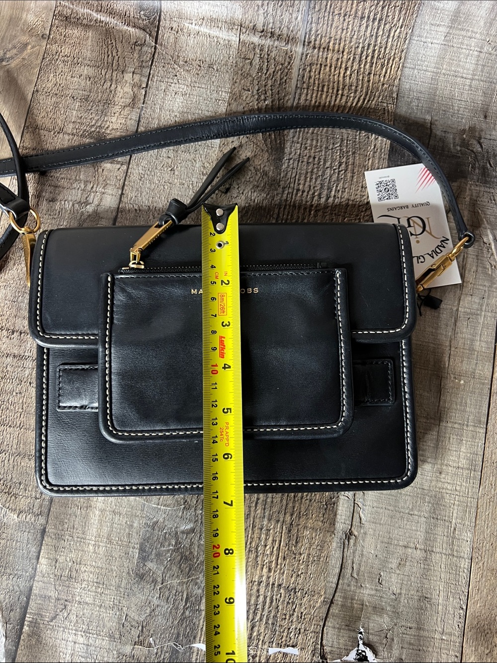 Marc Jacobs Black Leather Crossbody with Front Pocket & Gold Hardware - Picture 15 of 15